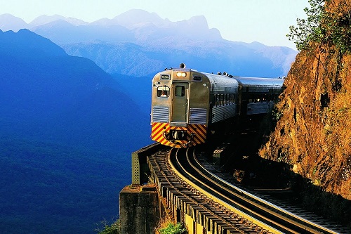 Passeio de Trem Morretes a Curitiba (sem almoço)